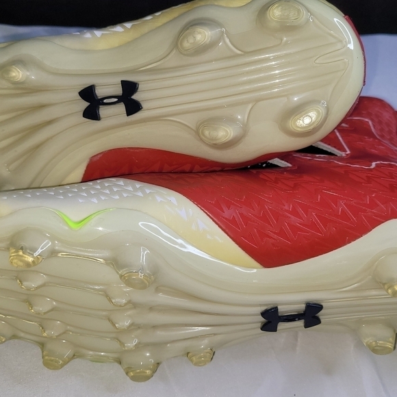 Under amour NIB collectors football cleats size 12 - Picture 8 of 11